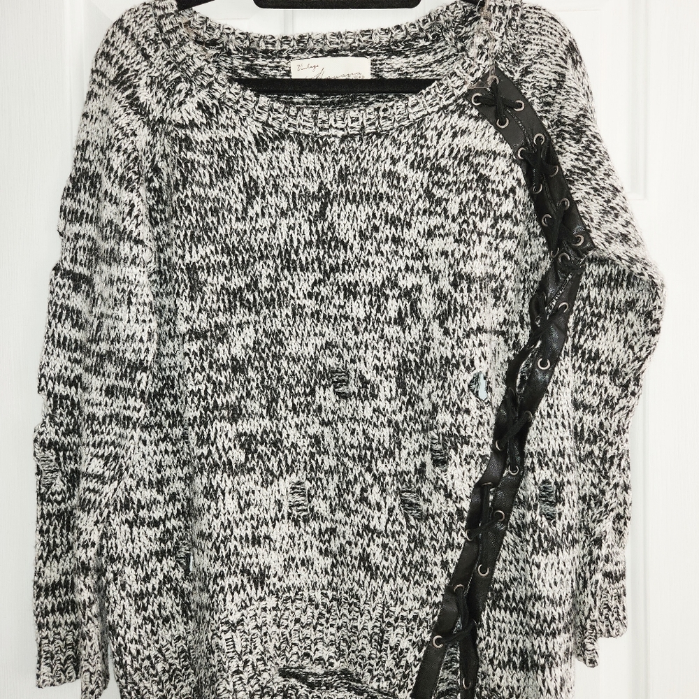 Vintage Havana Round Neck Black White Sweater Sz L